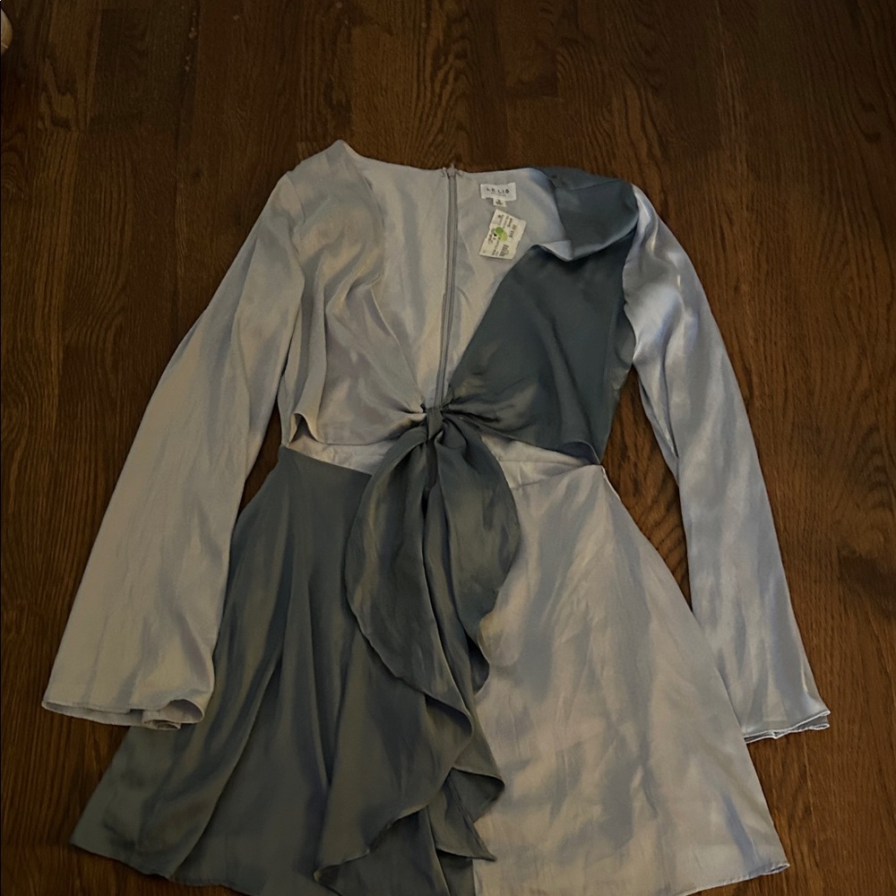 Le Lis dress size small brand new